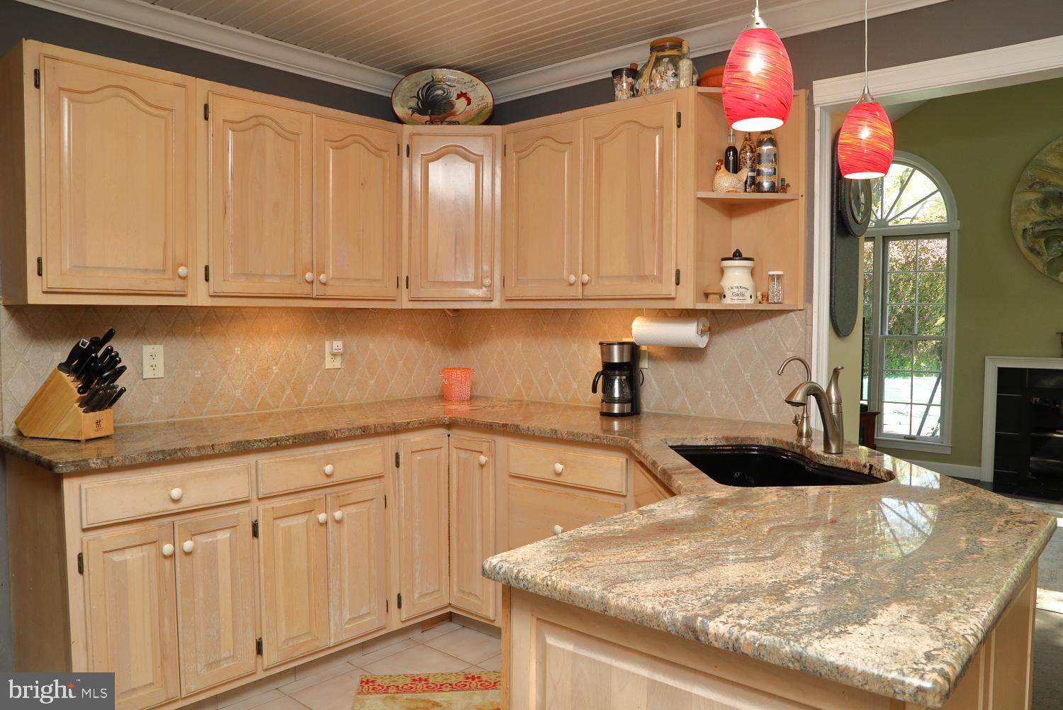 HILLTOP FARMS - Residential