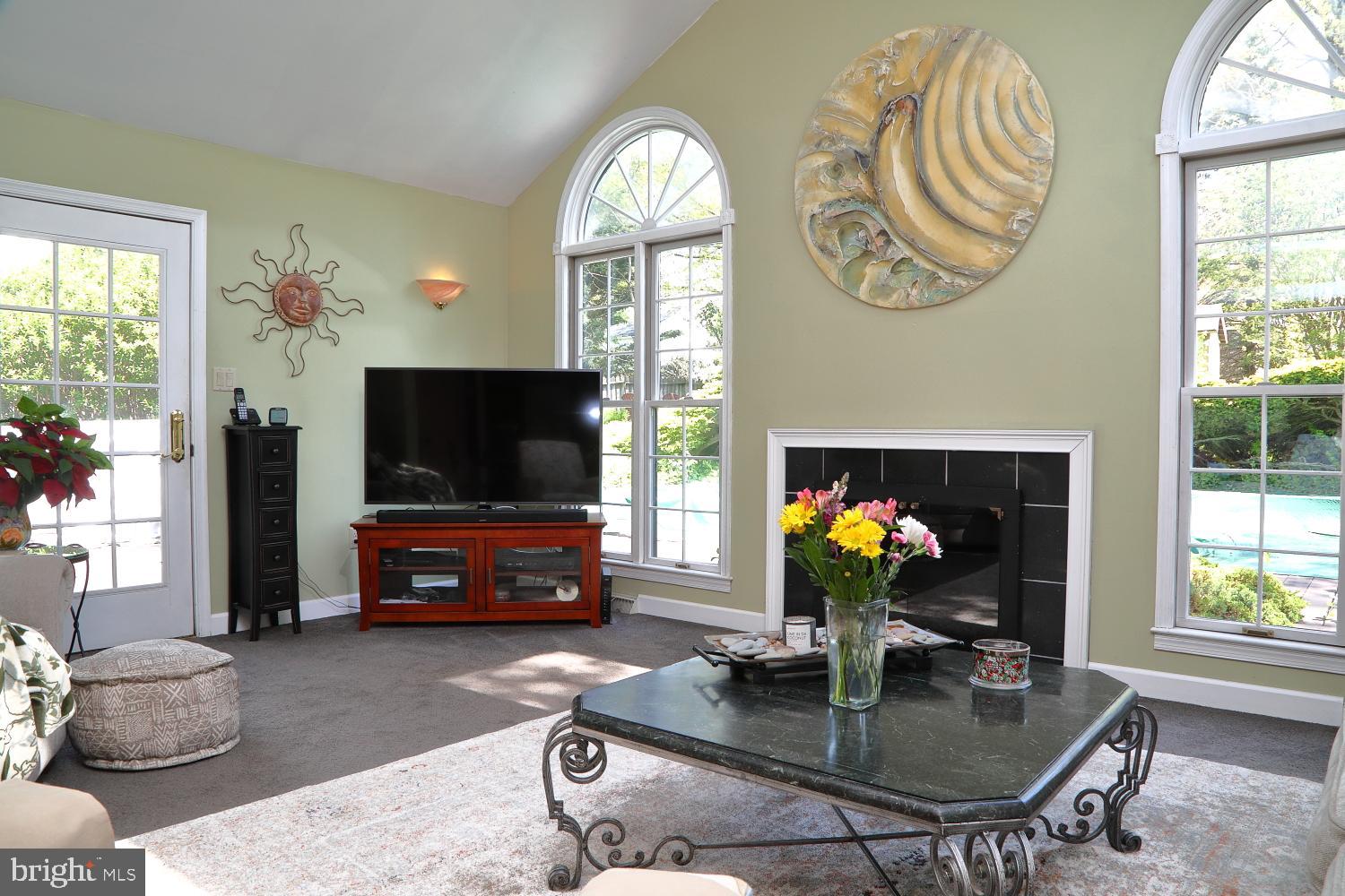 HILLTOP FARMS - Residential