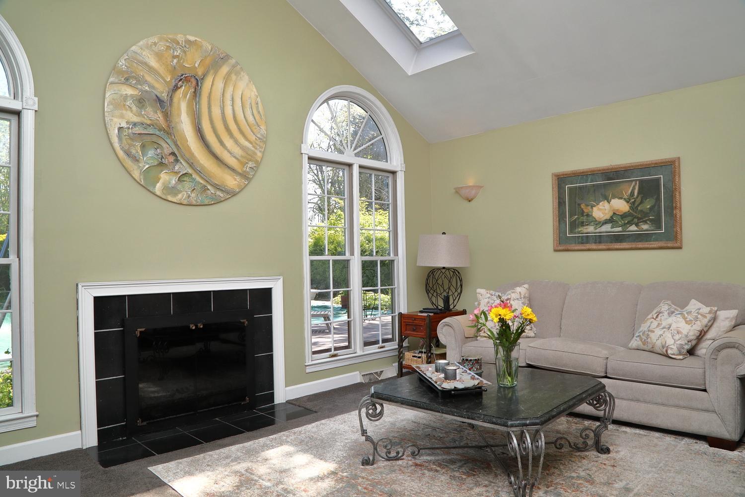 HILLTOP FARMS - Residential