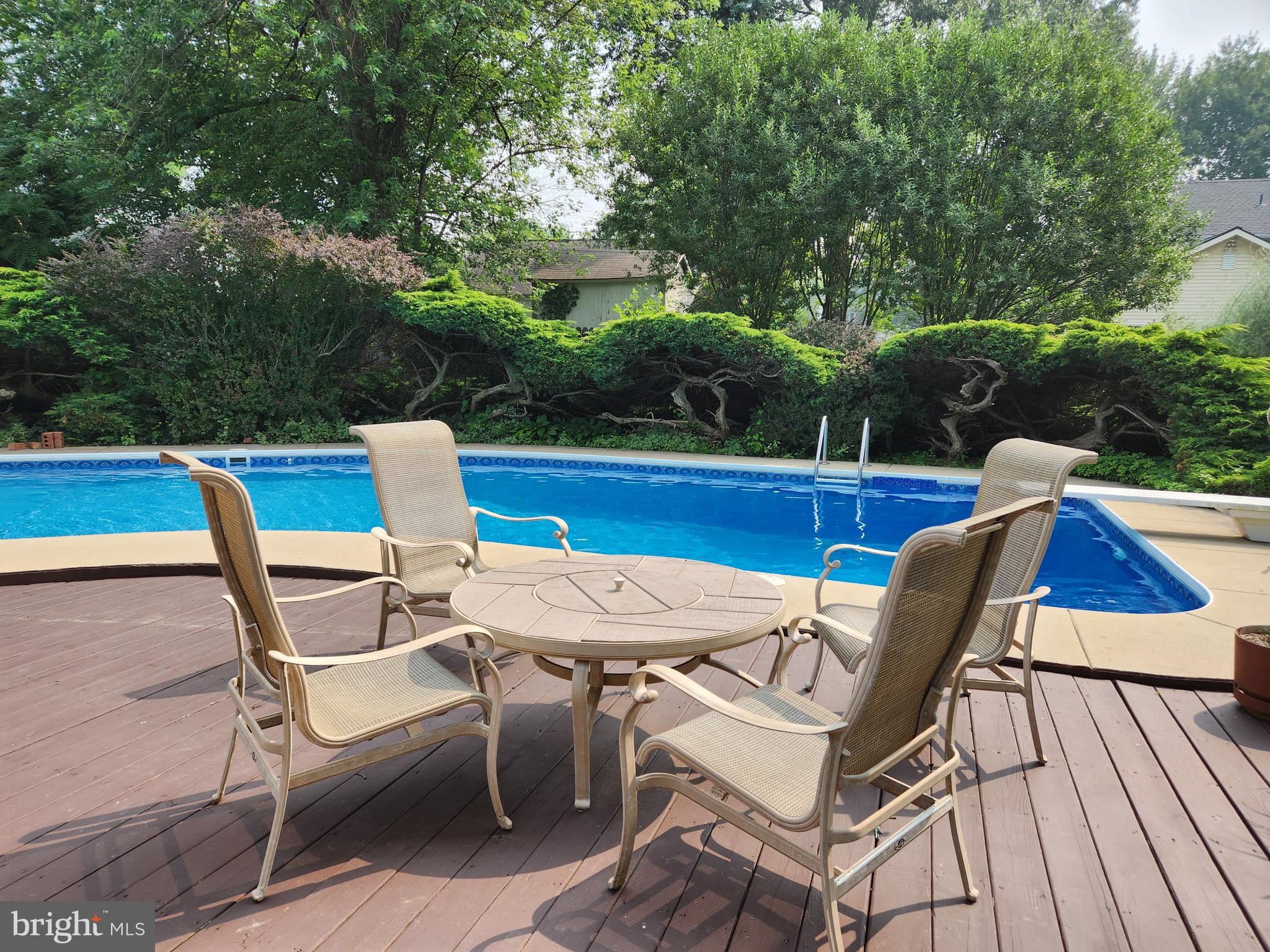 HILLTOP FARMS - Residential