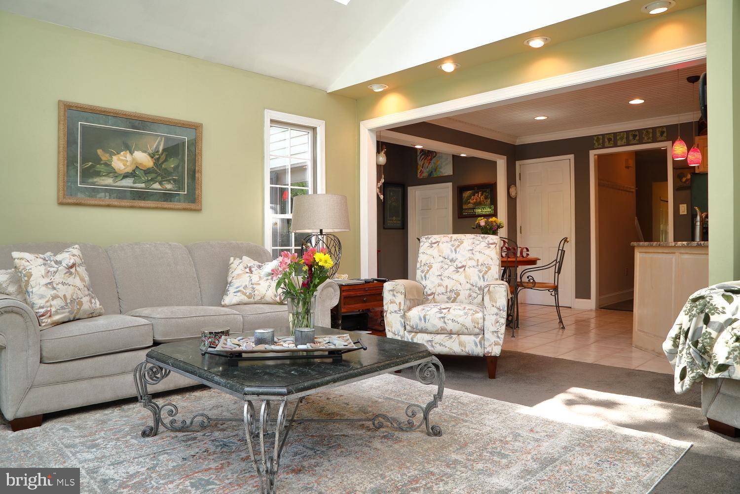 HILLTOP FARMS - Residential