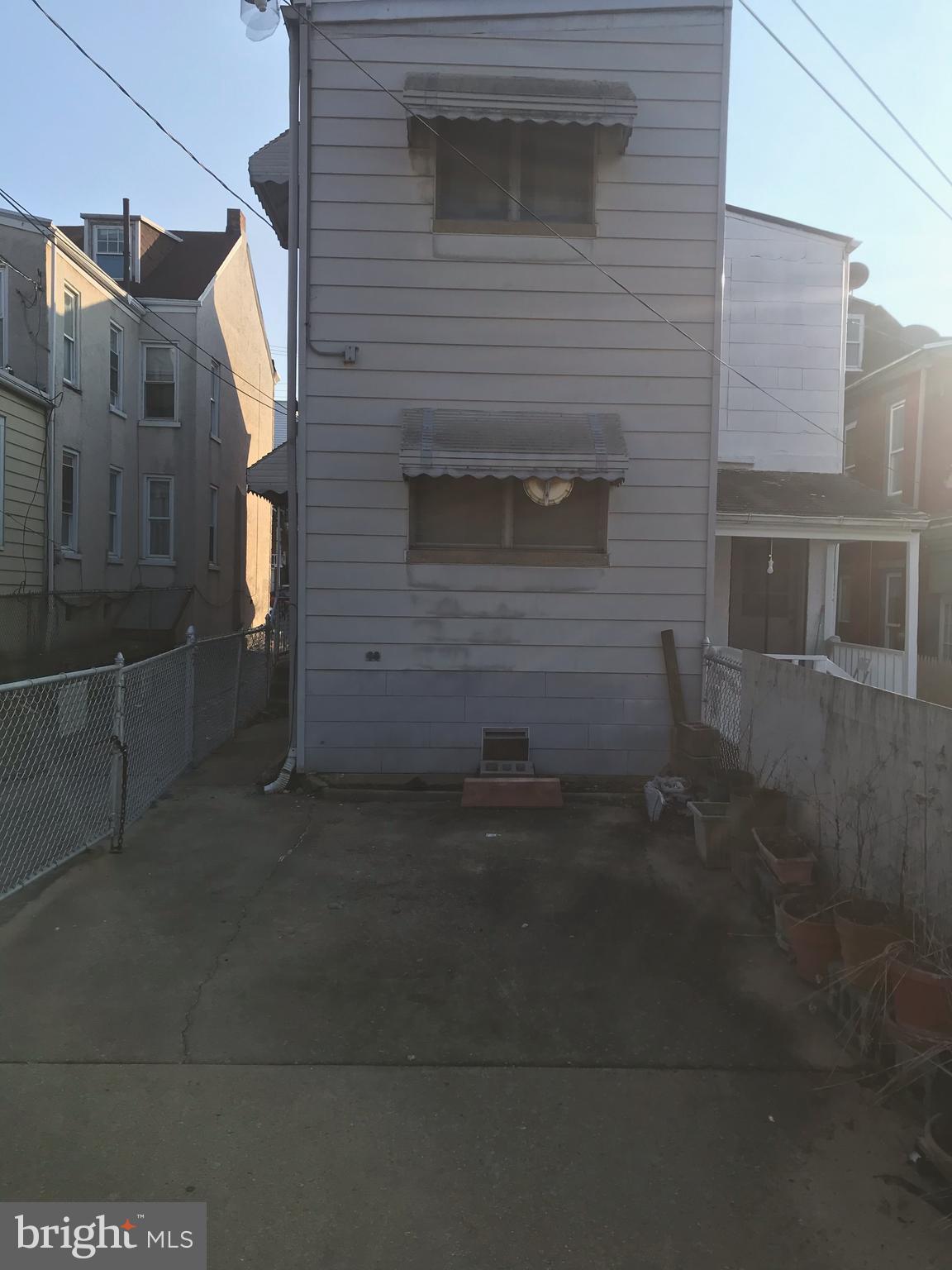 ARBOR HILLS - Residential