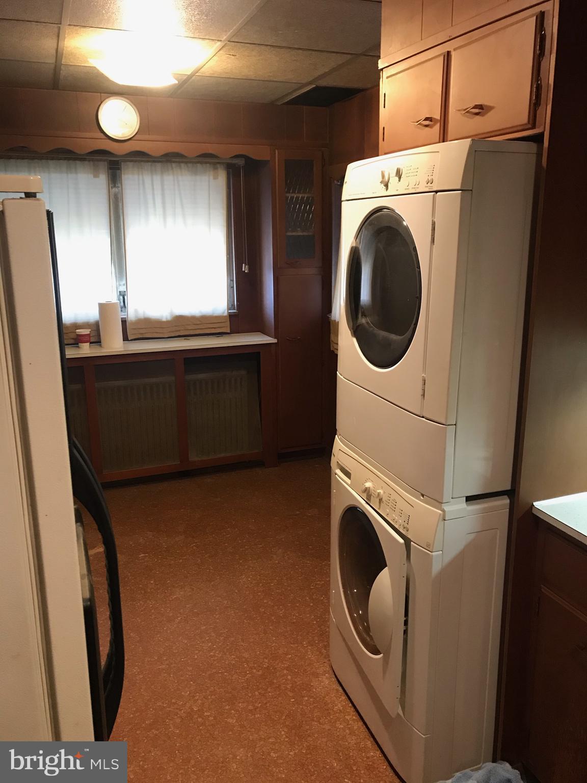 ARBOR HILLS - Residential