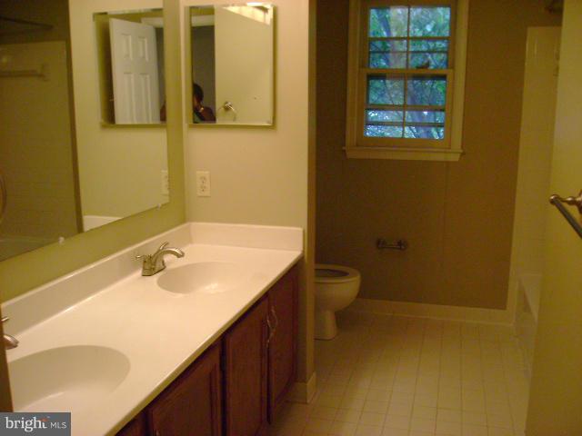 LITTLE ROCKY RUN - Residential Lease