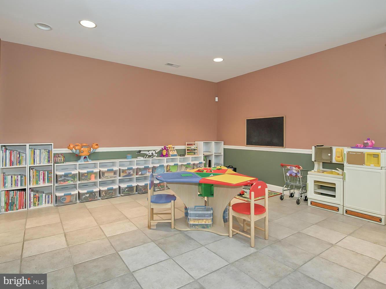 APPLE RIDGE - Residential