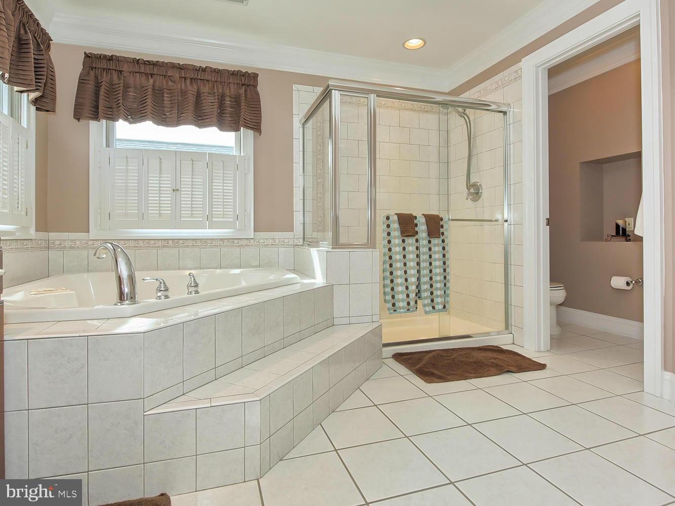 APPLE RIDGE - Residential
