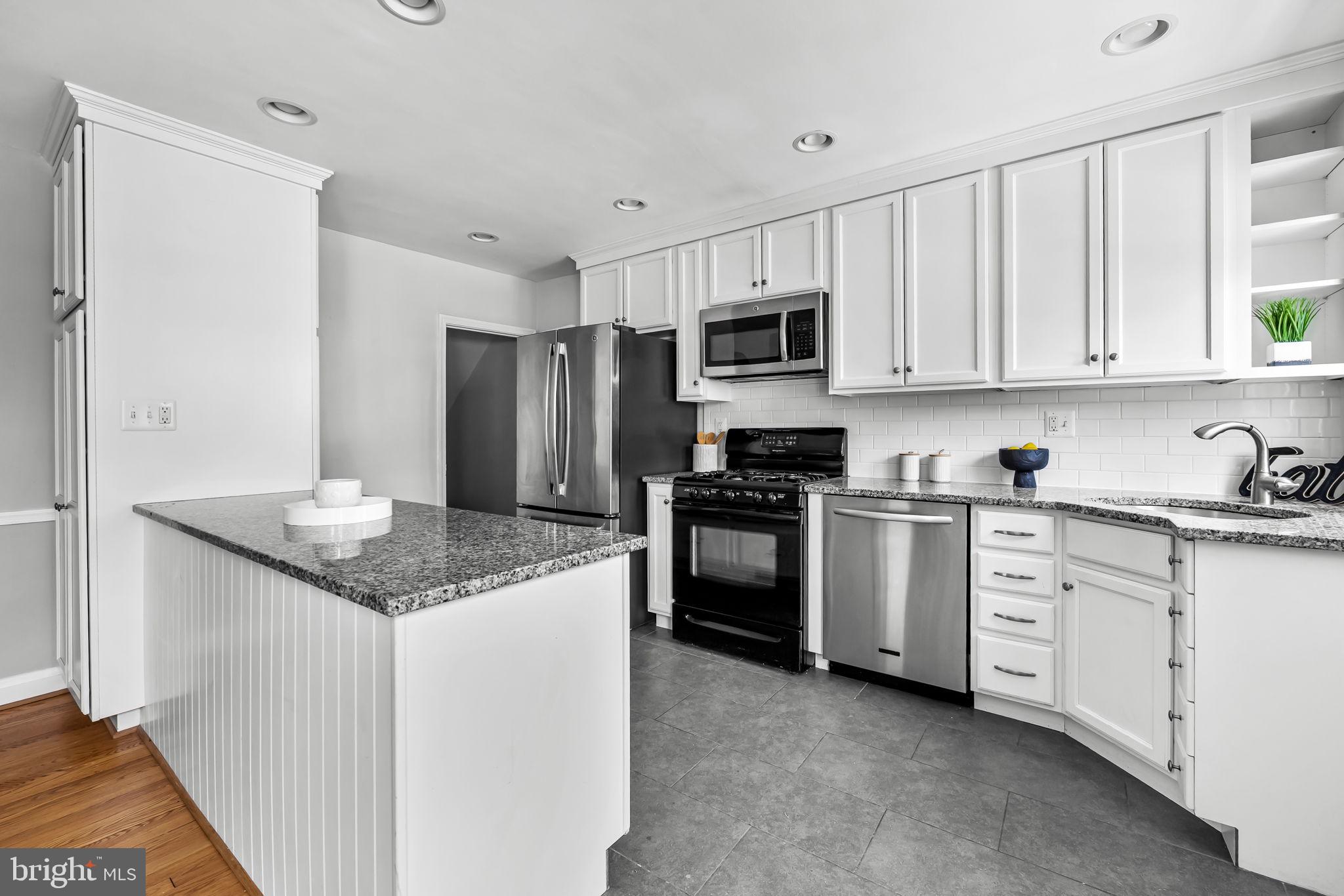 RODGERS FORGE - Residential