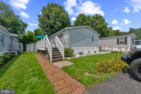 MLS: MDHR2057570
