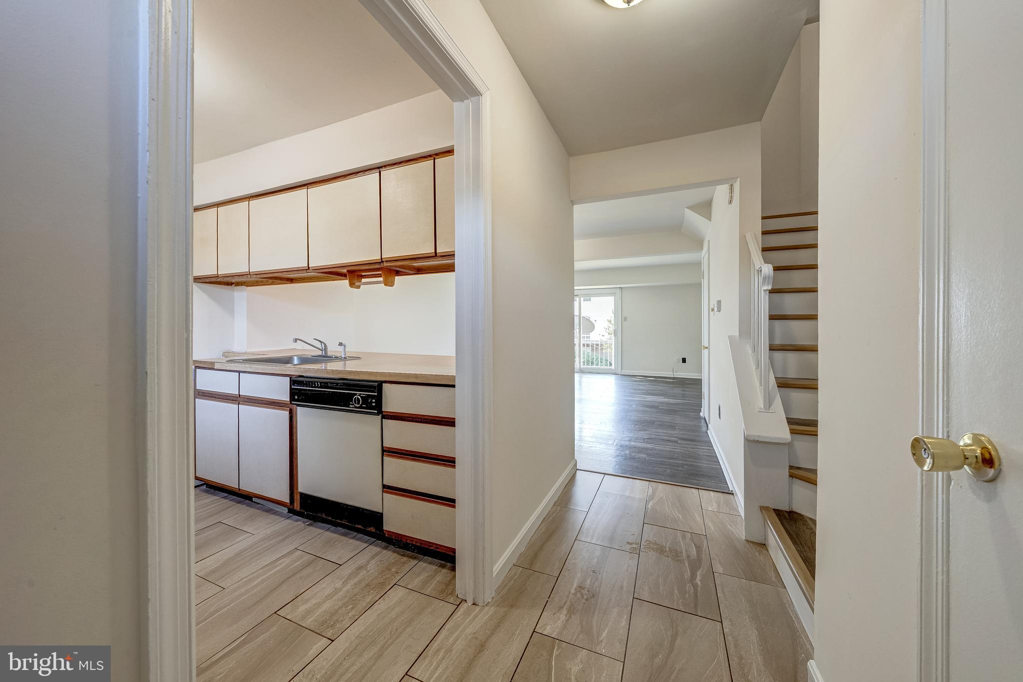14369 SAGUARO PLACE