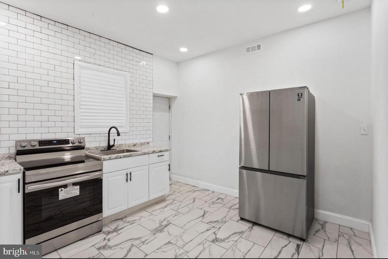 WEST PHILADELPHIA - Residential