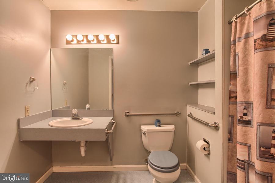 SOUTHPOINT - Residential