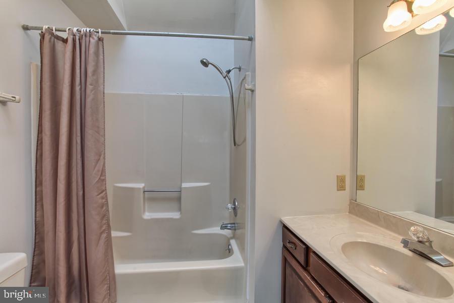 SOUTHPOINT - Residential