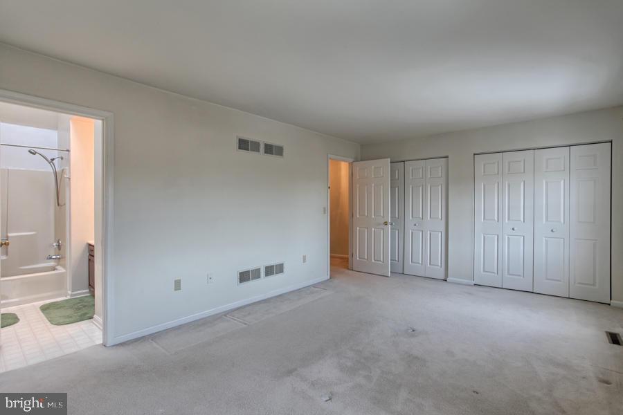 SOUTHPOINT - Residential