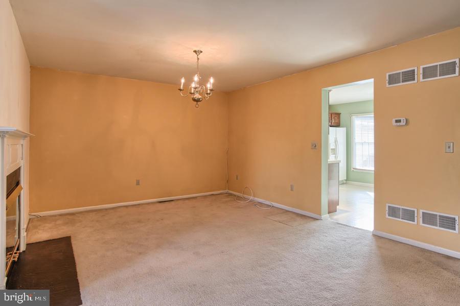 SOUTHPOINT - Residential