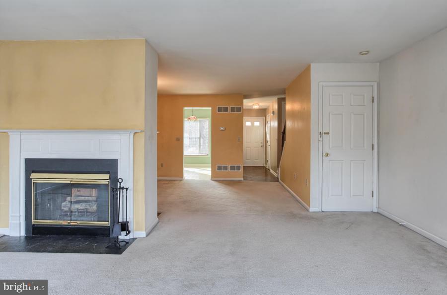 SOUTHPOINT - Residential