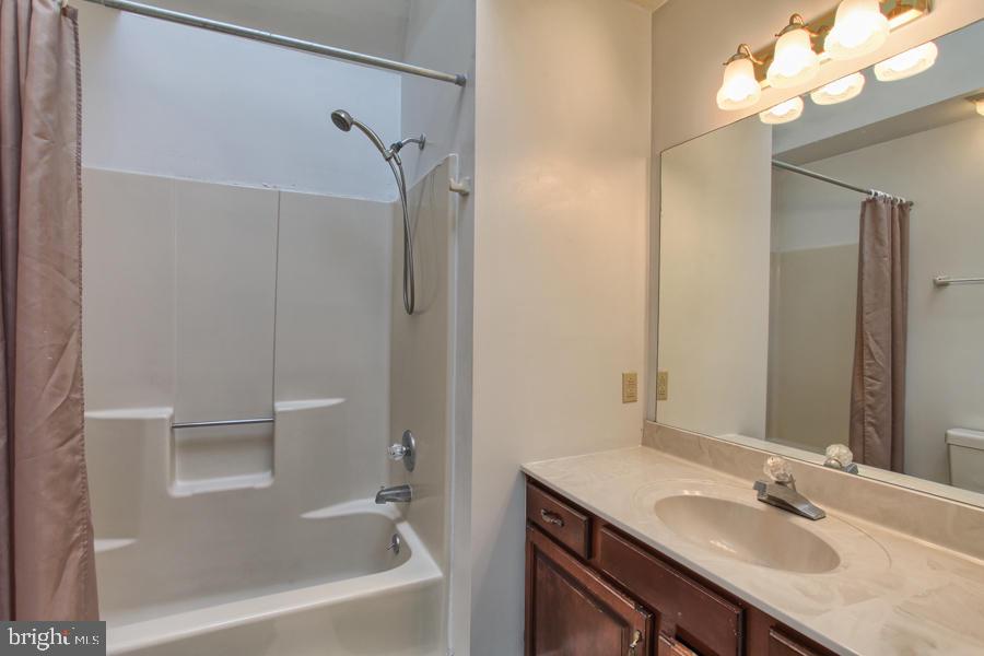 SOUTHPOINT - Residential