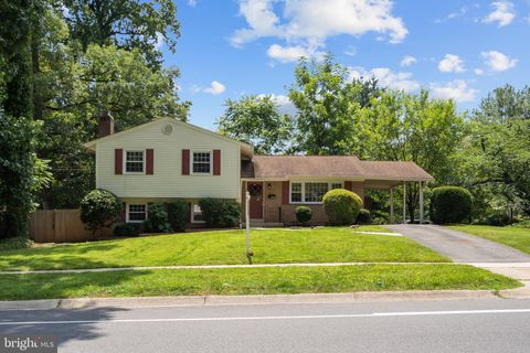 Photo of 14016 Bauer Drive, ROCKVILLE, MD 20853 (MLS # MDMC2196822)