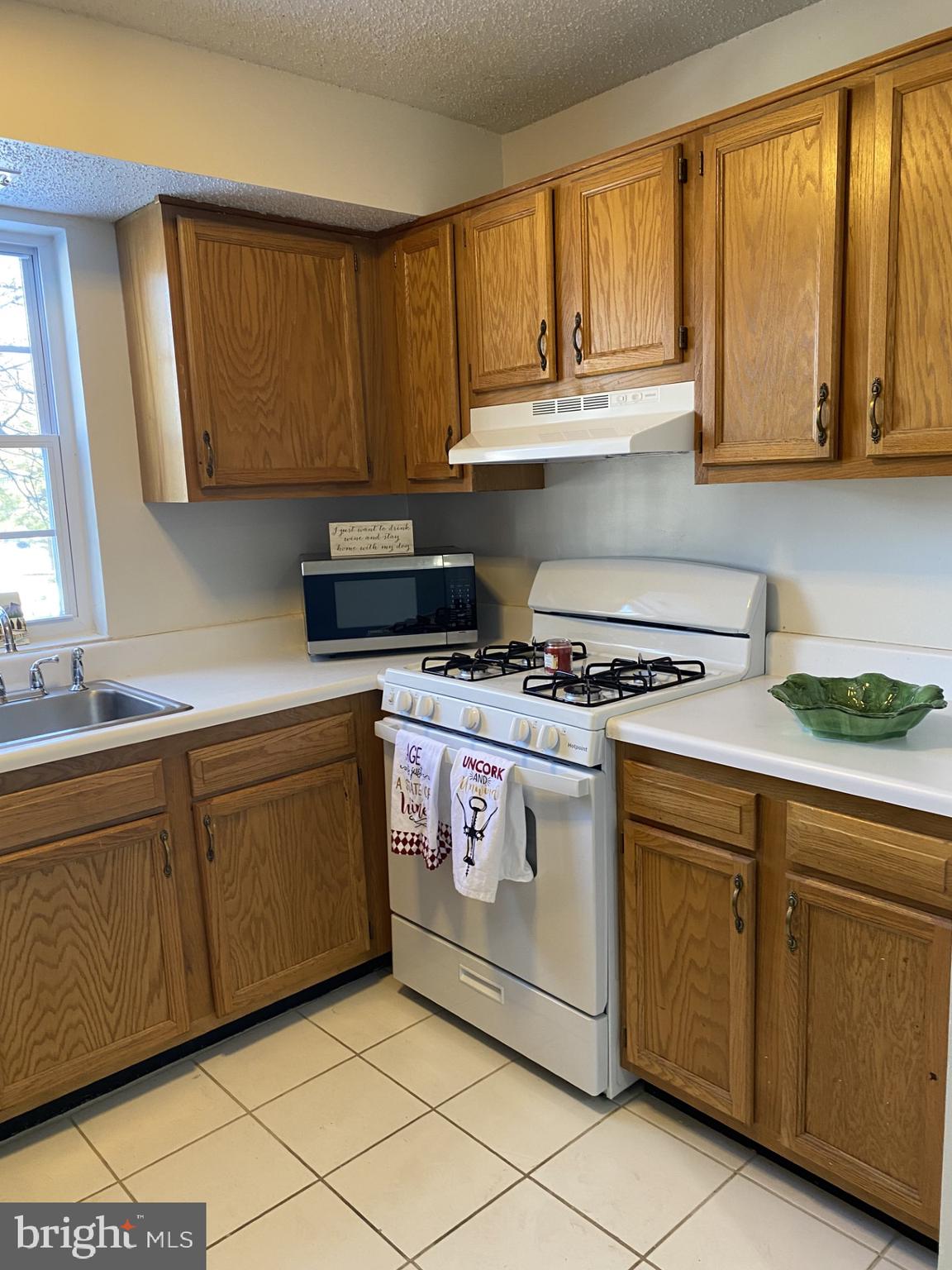 GARDEN OWINGS MILLS - Residential