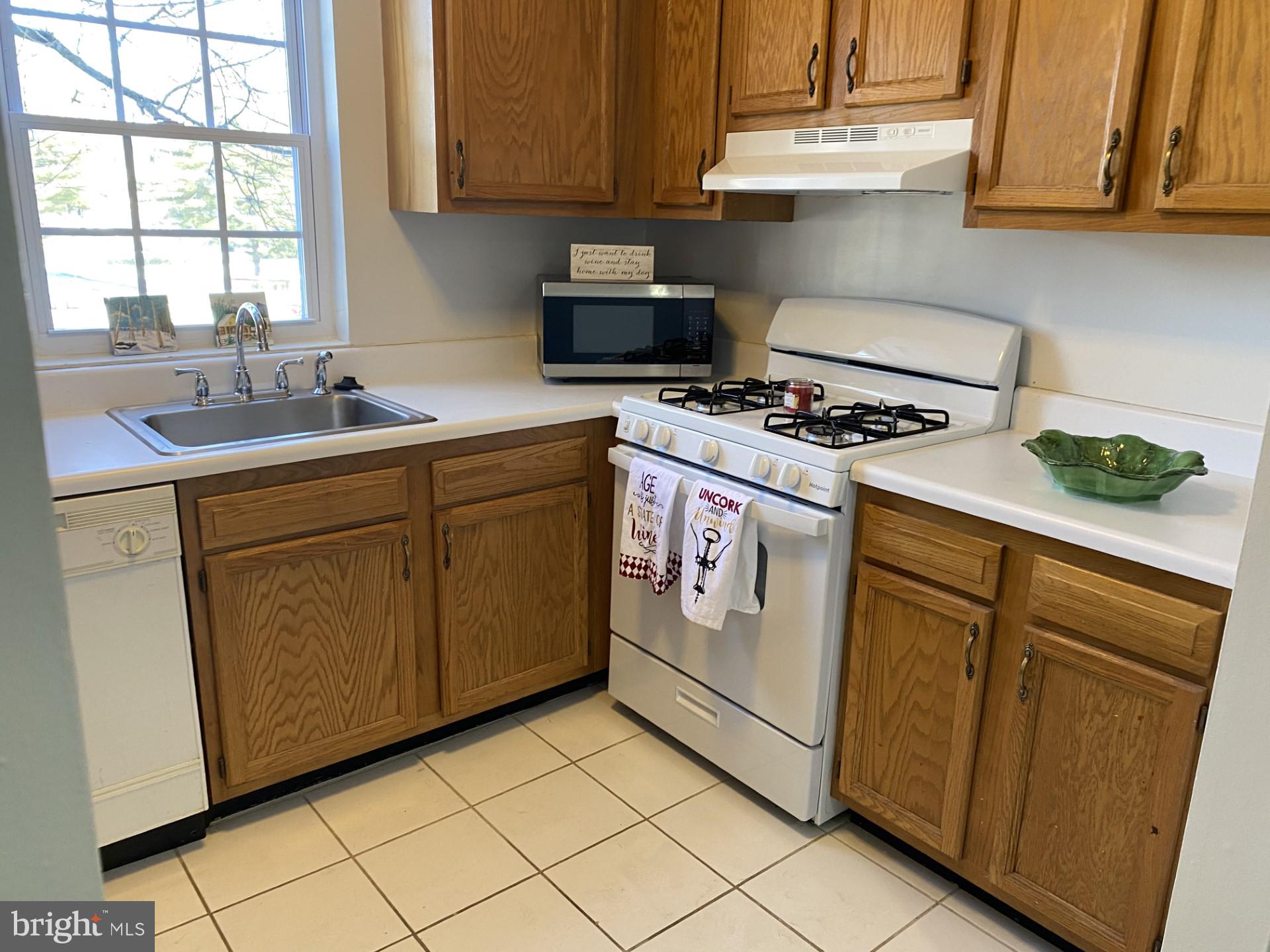 GARDEN OWINGS MILLS - Residential