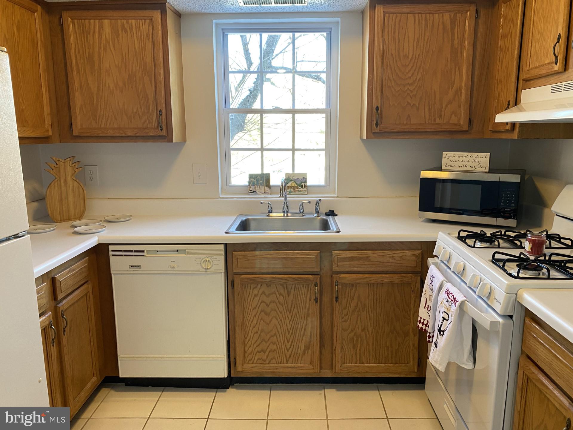 GARDEN OWINGS MILLS - Residential