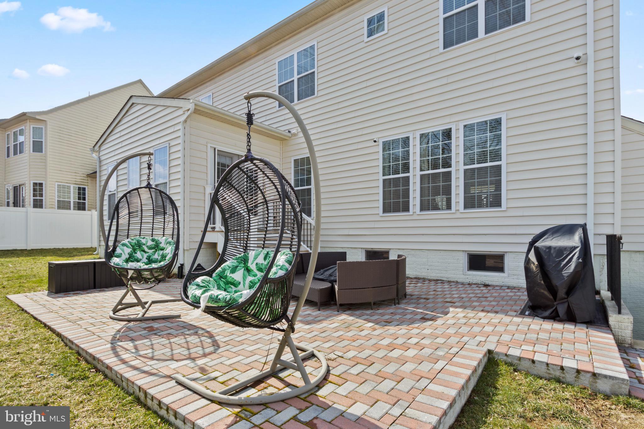 VILLAGES OF SAVANNAH - Residential