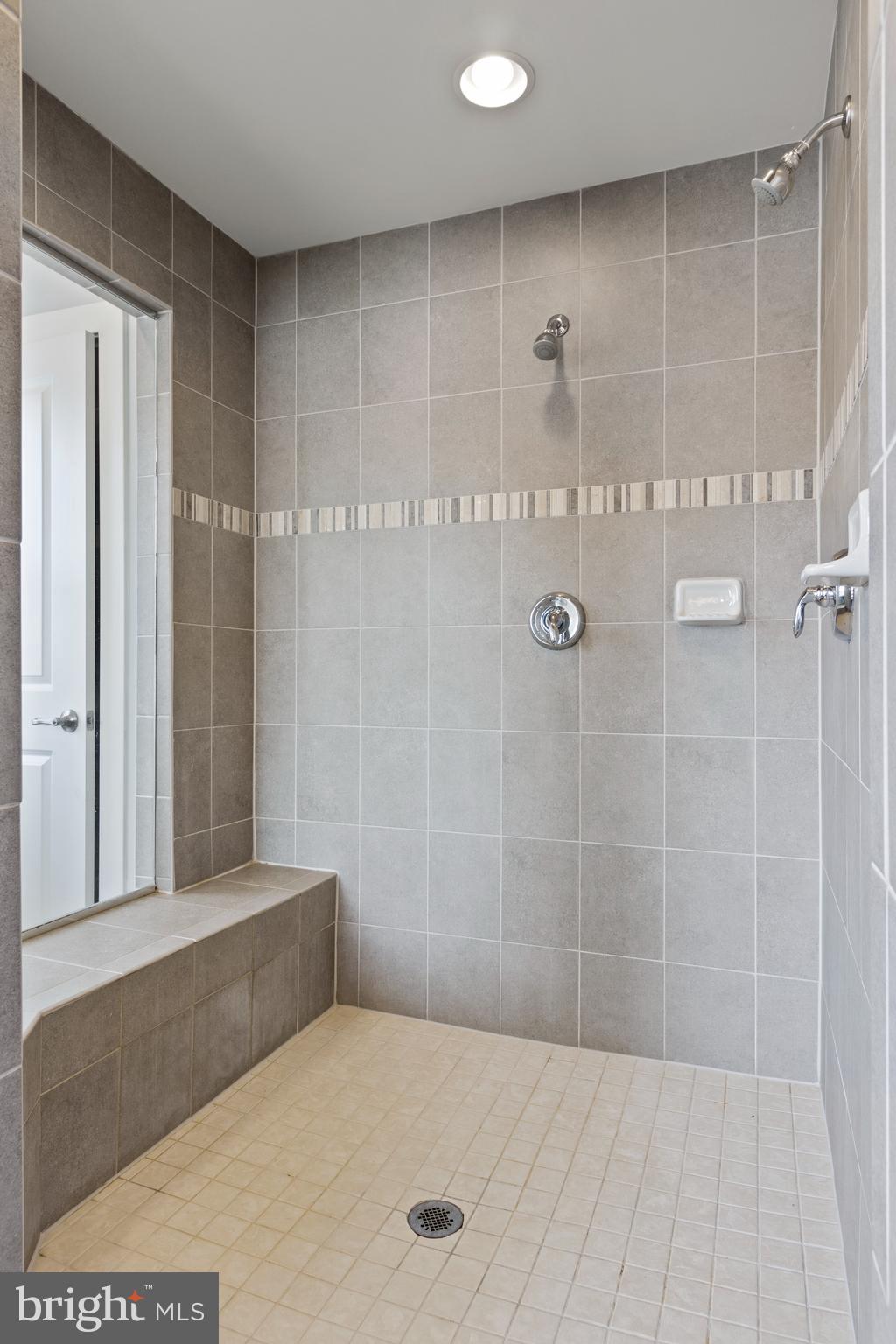 VILLAGES OF SAVANNAH - Residential