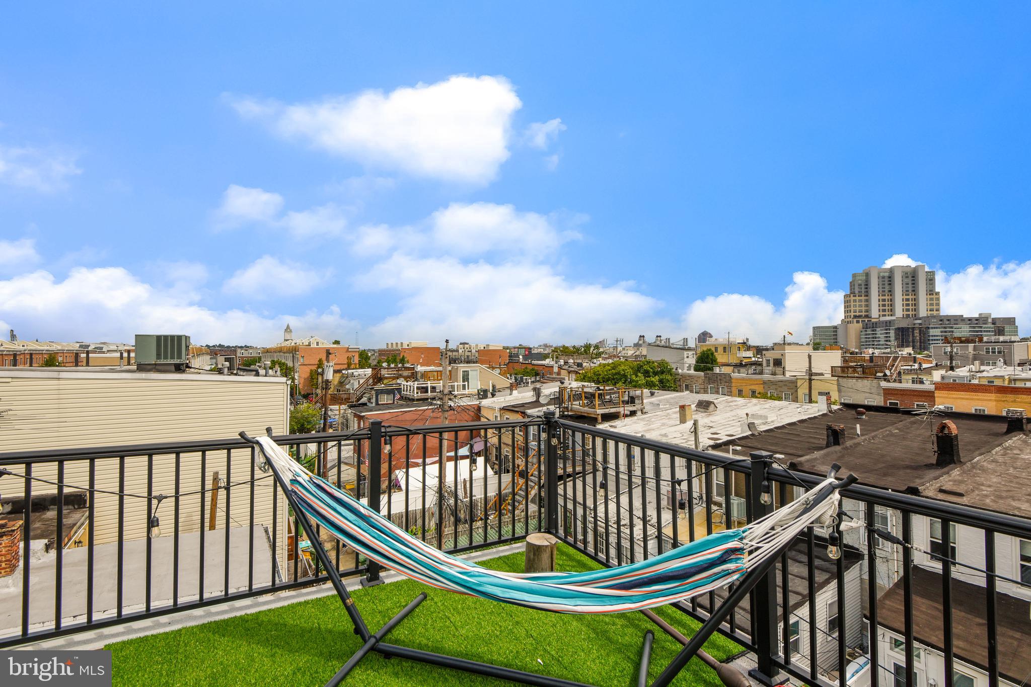 LOCUST POINT - Residential Lease