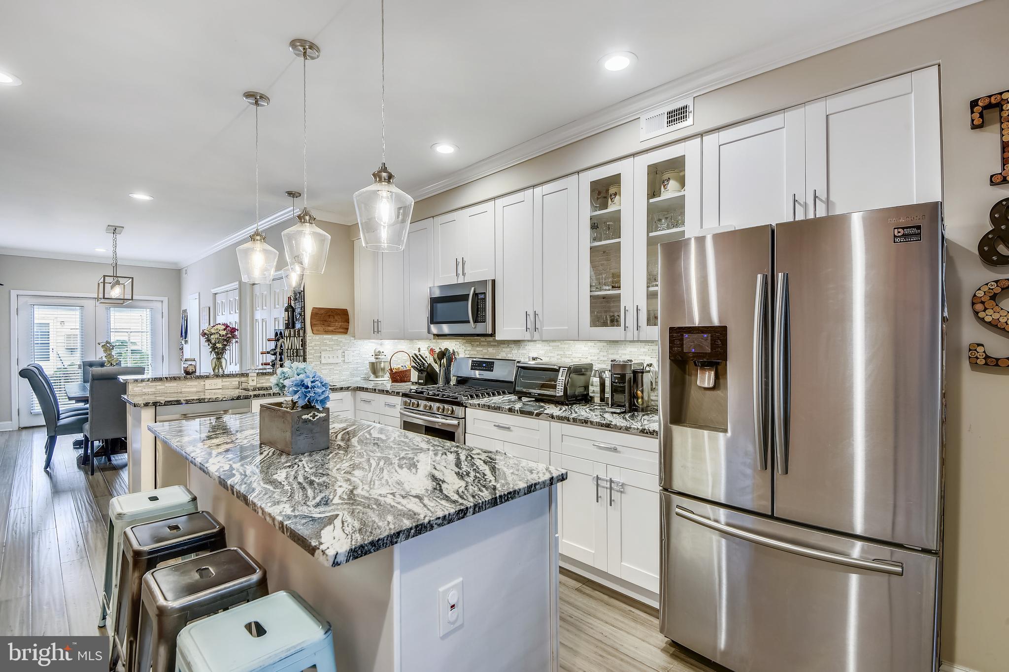 LOCUST POINT - Residential Lease