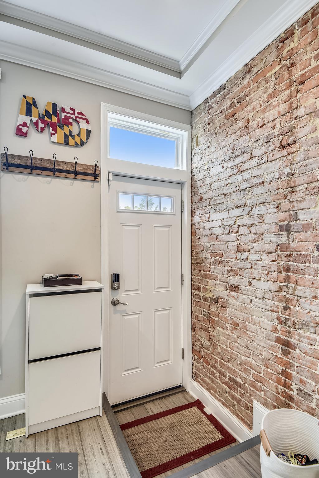 LOCUST POINT - Residential Lease