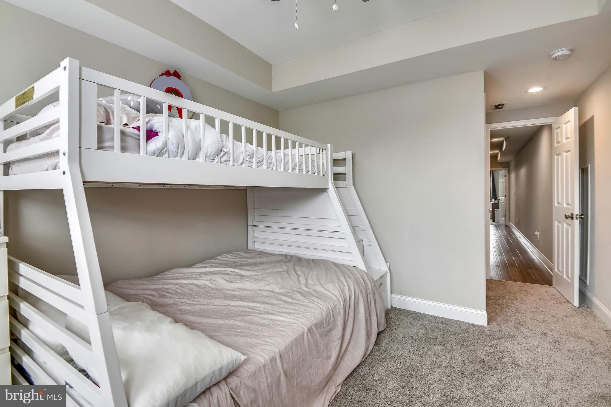 LOCUST POINT - Residential Lease