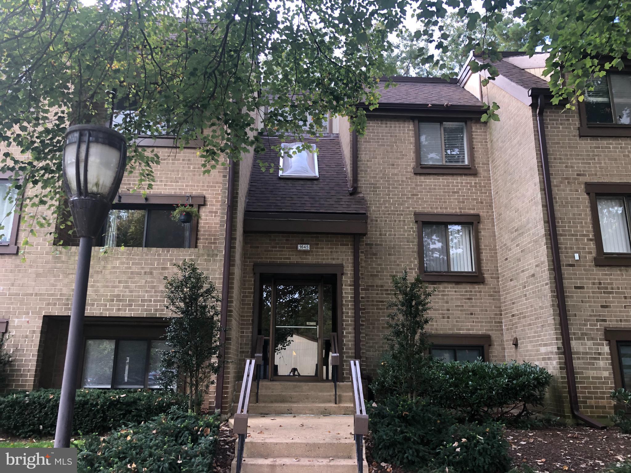 BENTANA PARK - Residential Lease