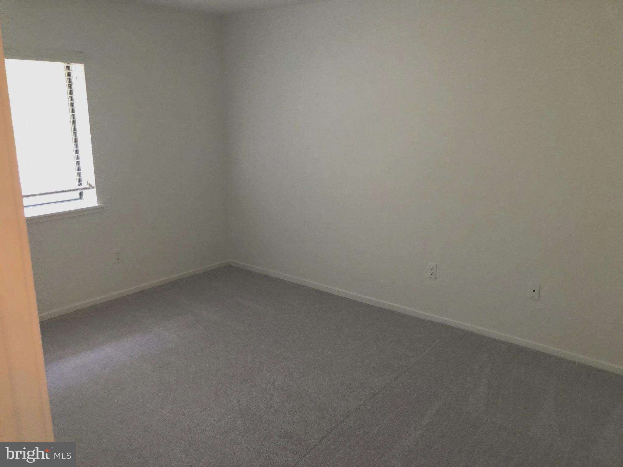 BENTANA PARK - Residential Lease