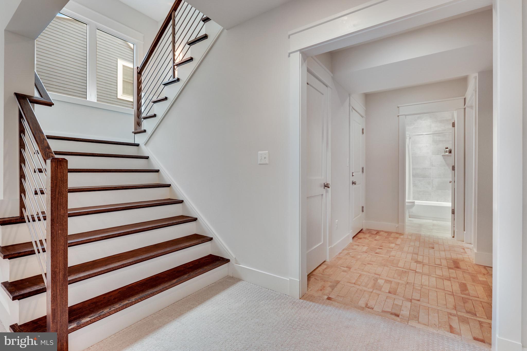 LYON PARK - Residential