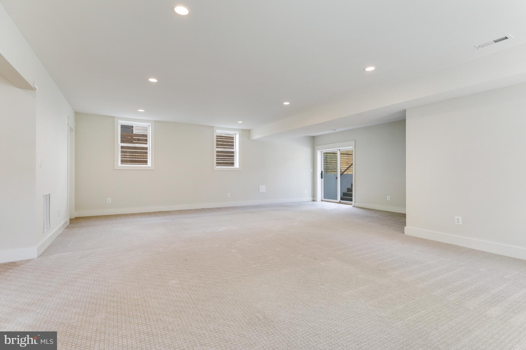 LYON PARK - Residential