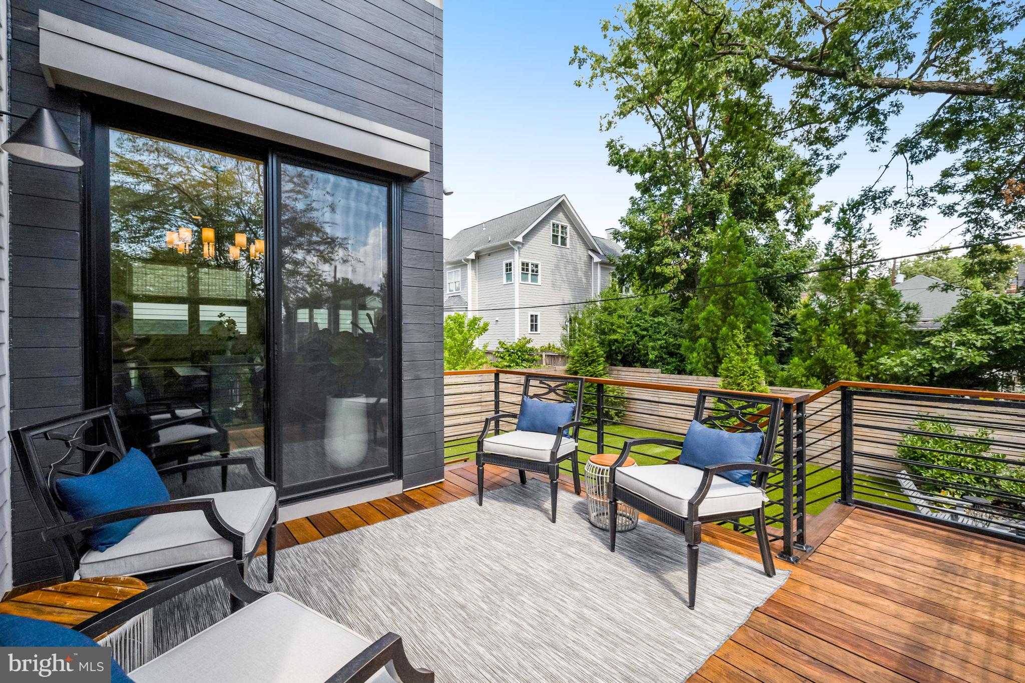 LYON PARK - Residential