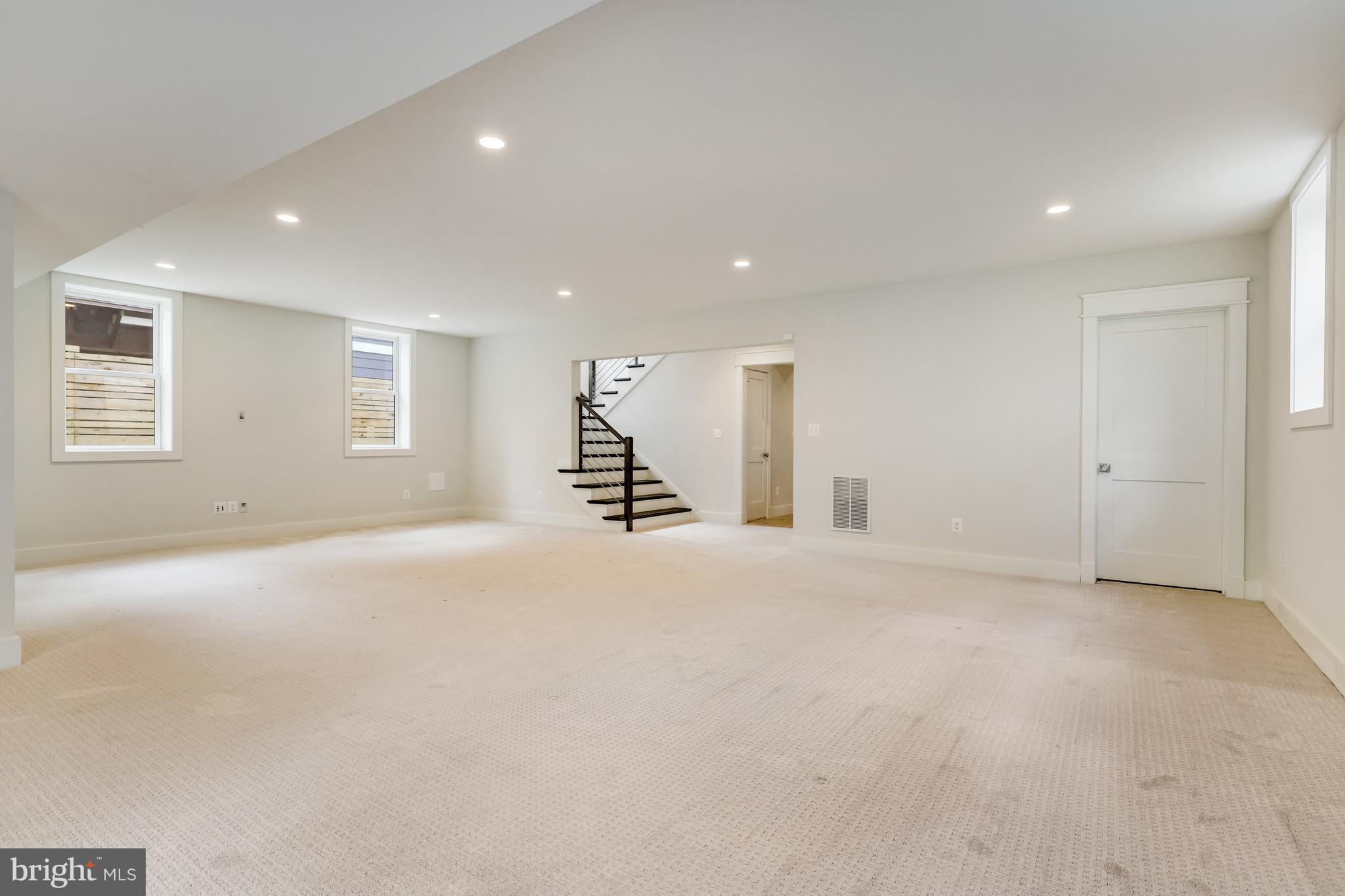 LYON PARK - Residential