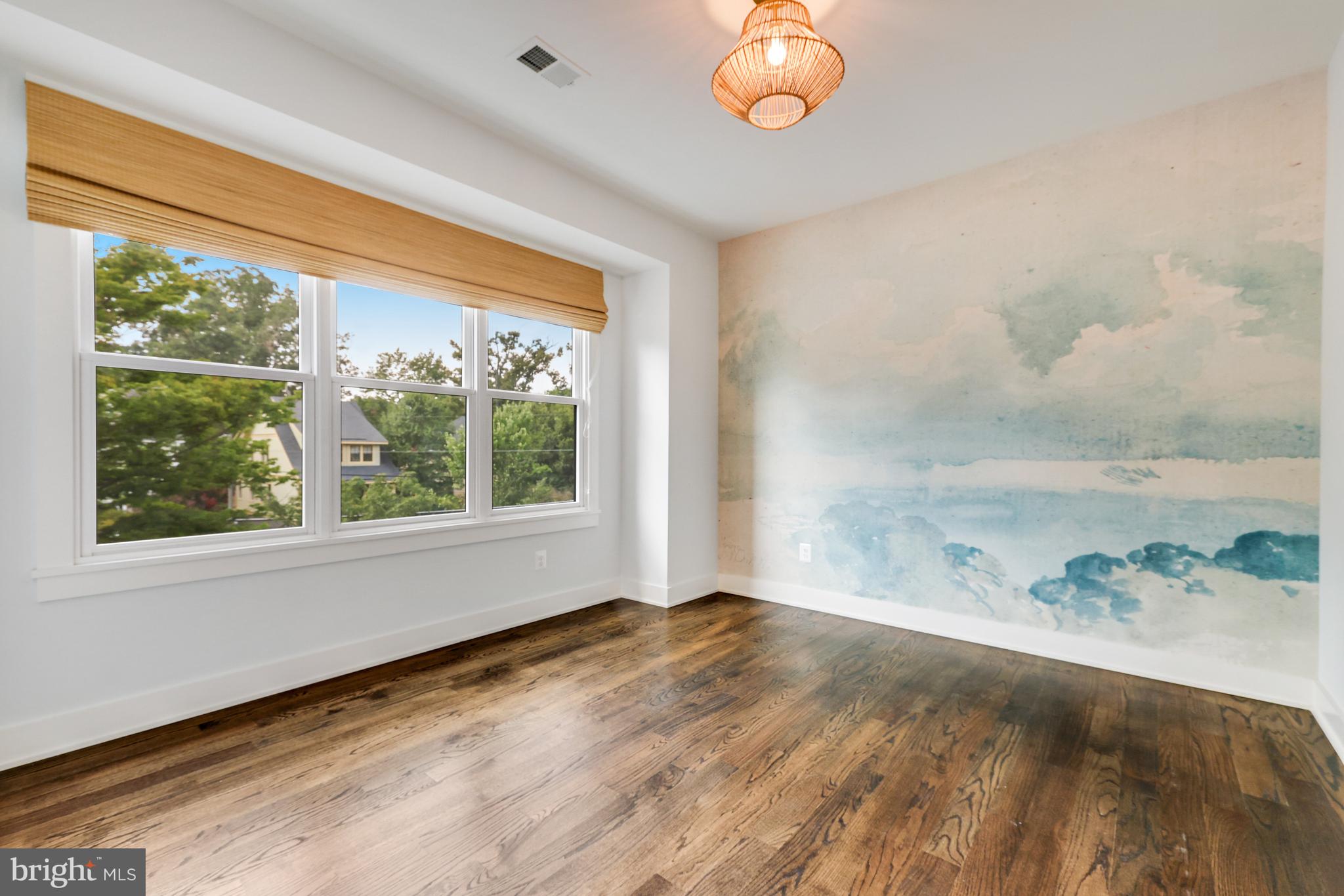 LYON PARK - Residential