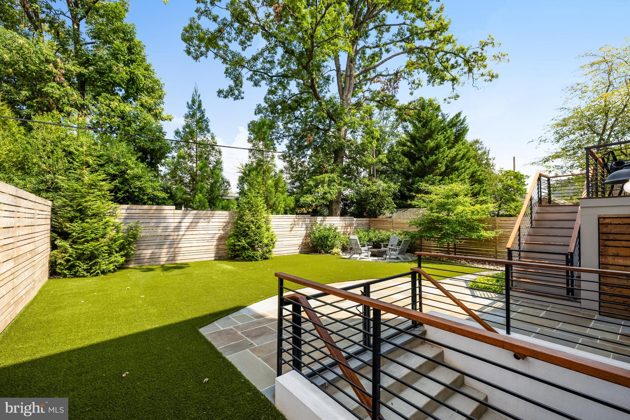 LYON PARK - Residential