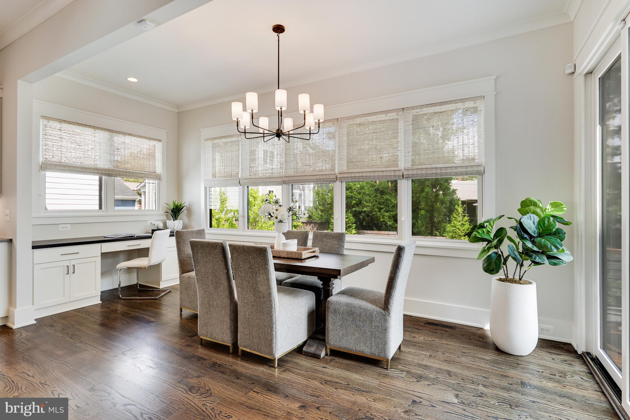 LYON PARK - Residential