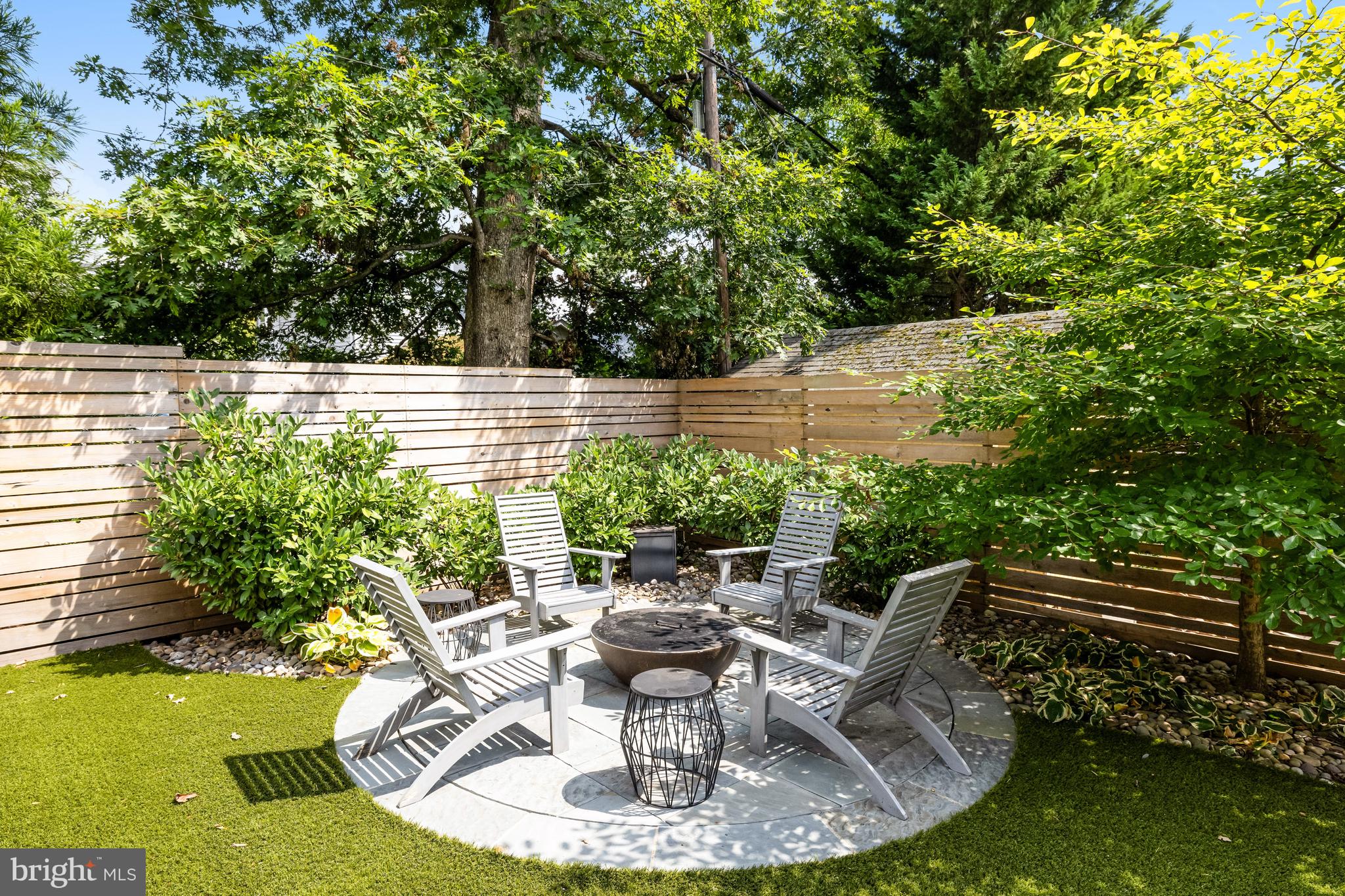 LYON PARK - Residential