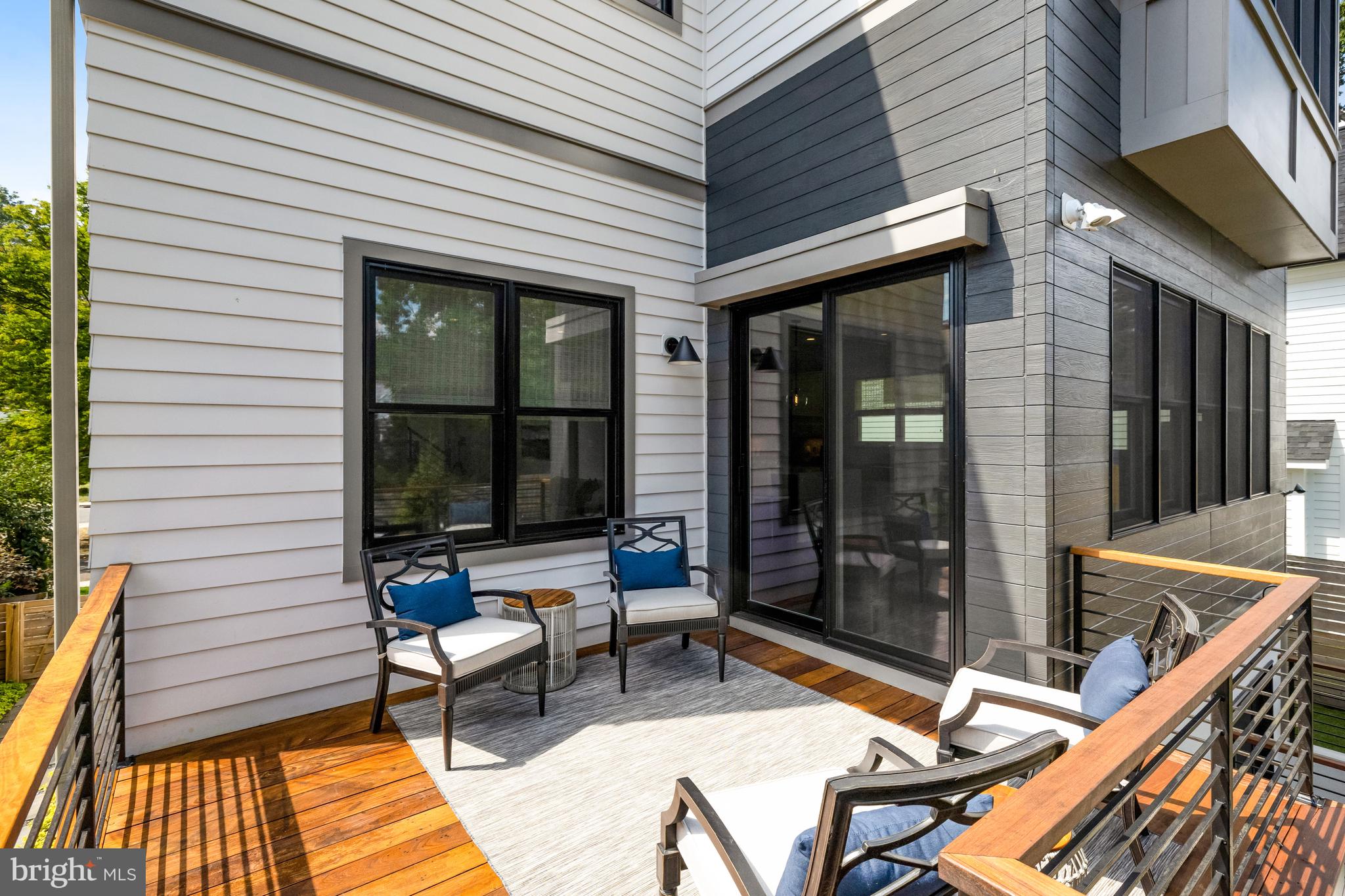 LYON PARK - Residential