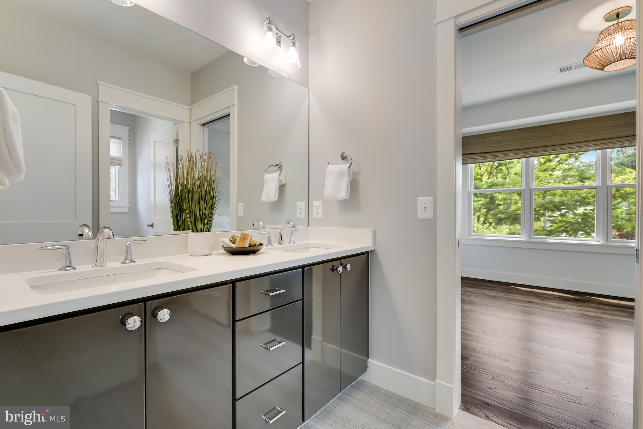 LYON PARK - Residential