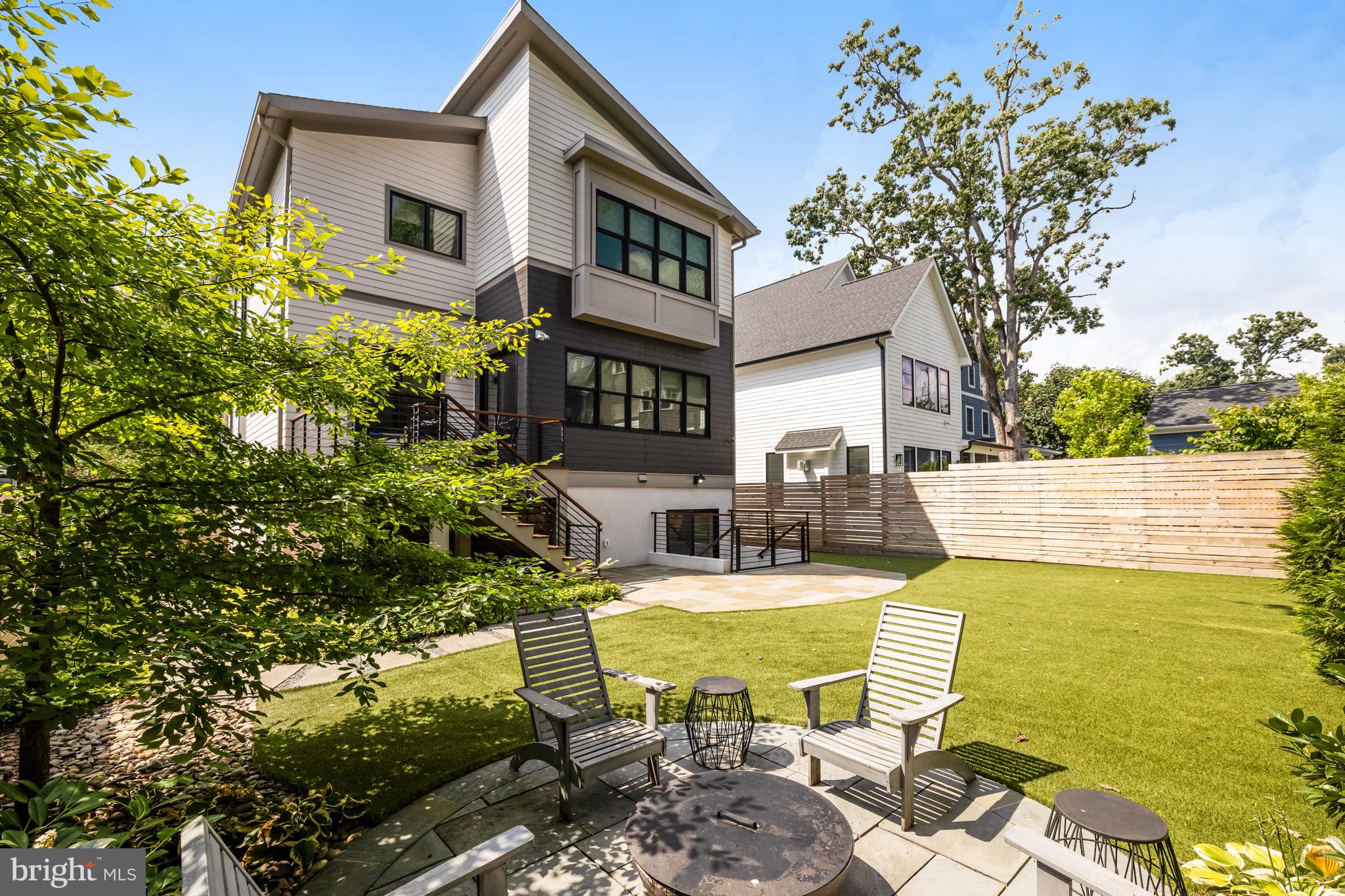 LYON PARK - Residential