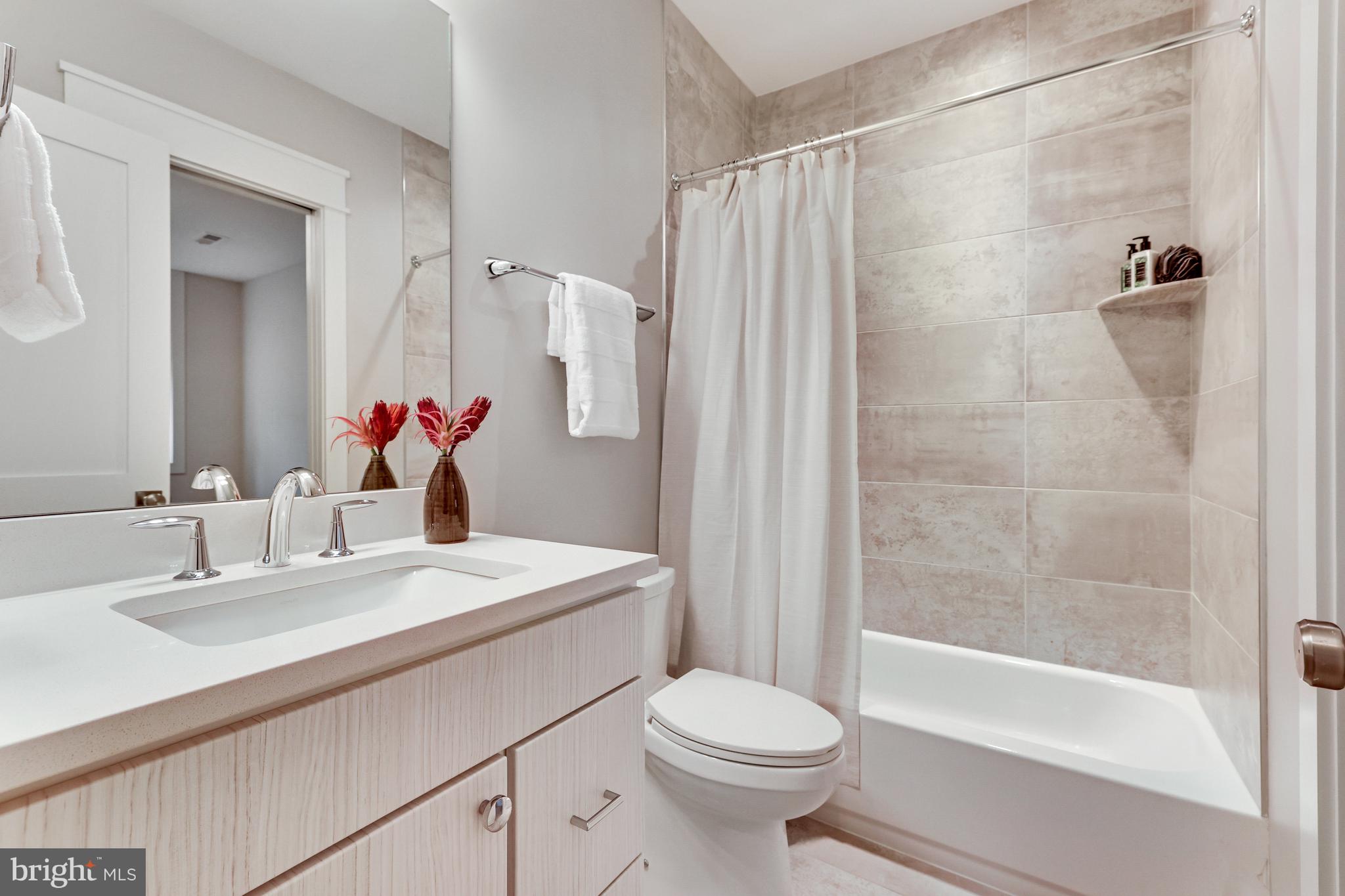 LYON PARK - Residential