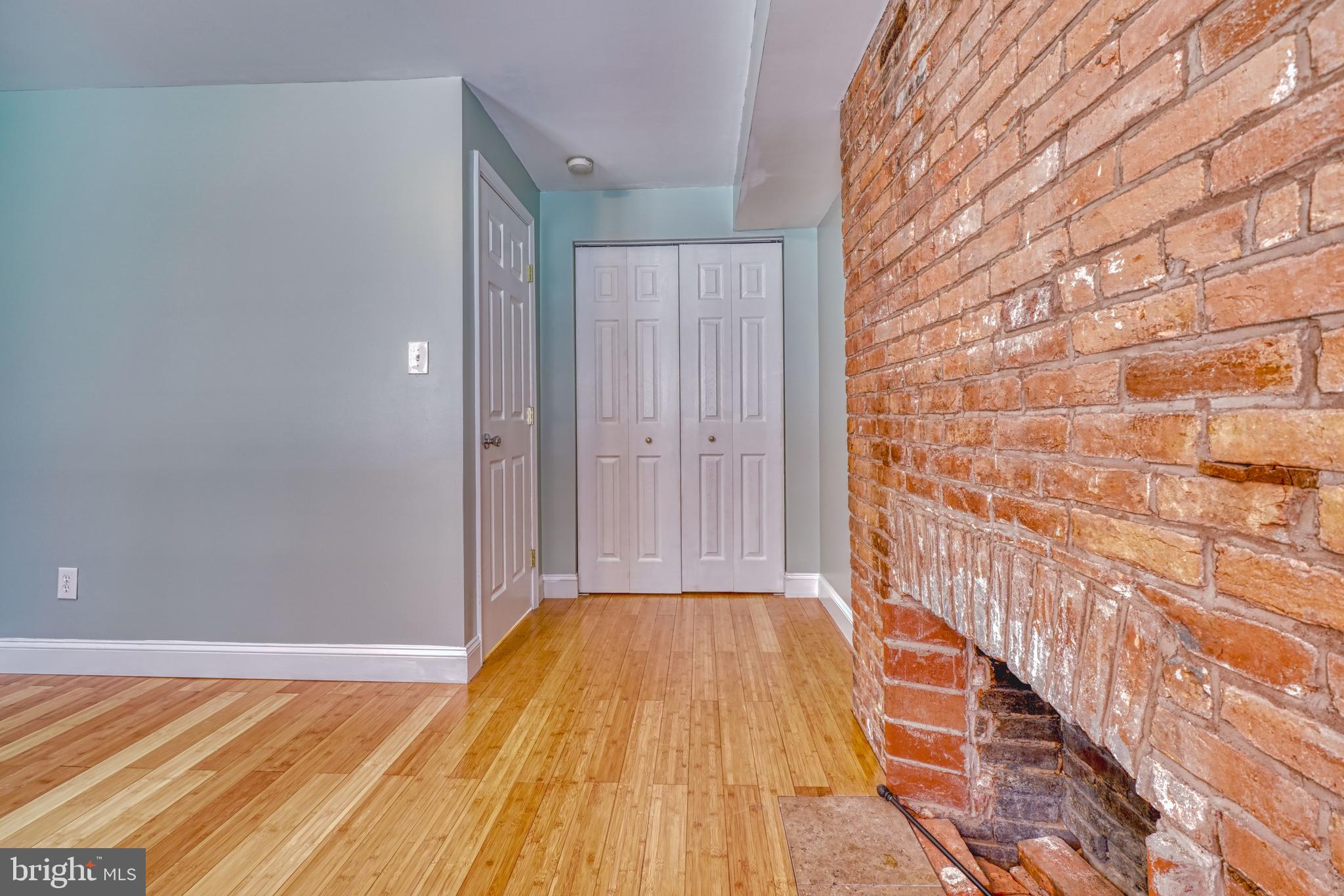 SETON HILL - Residential Lease