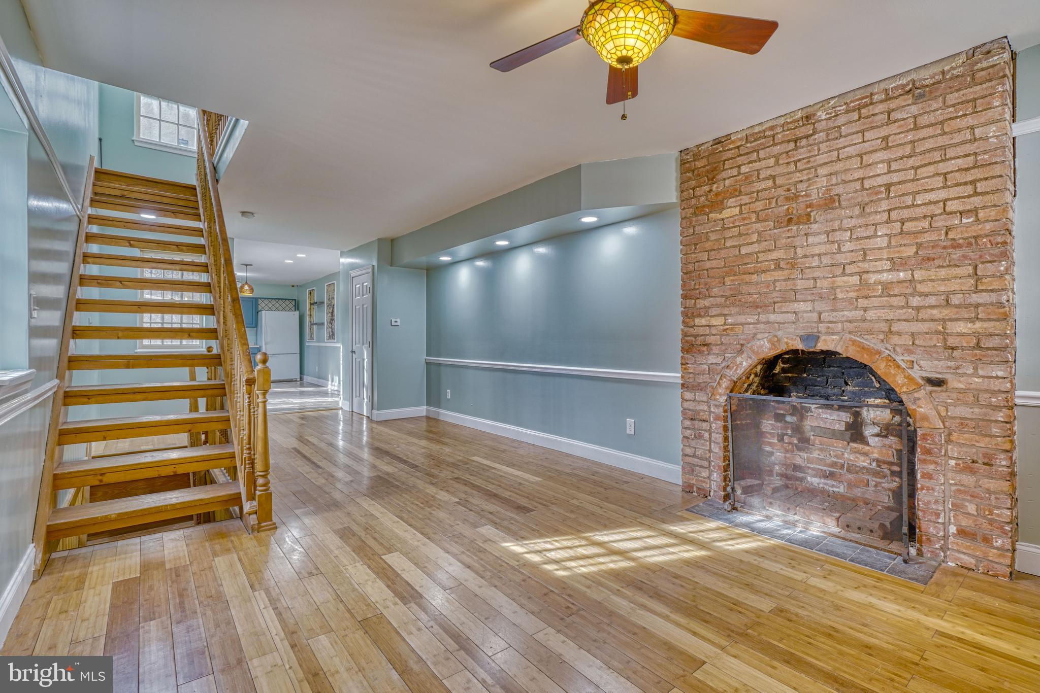 SETON HILL - Residential Lease