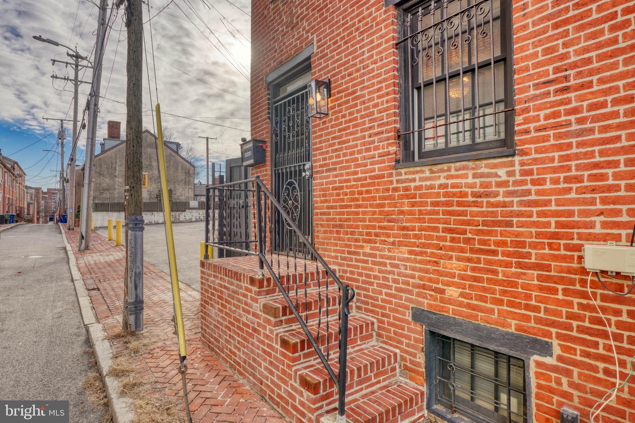 SETON HILL - Residential Lease