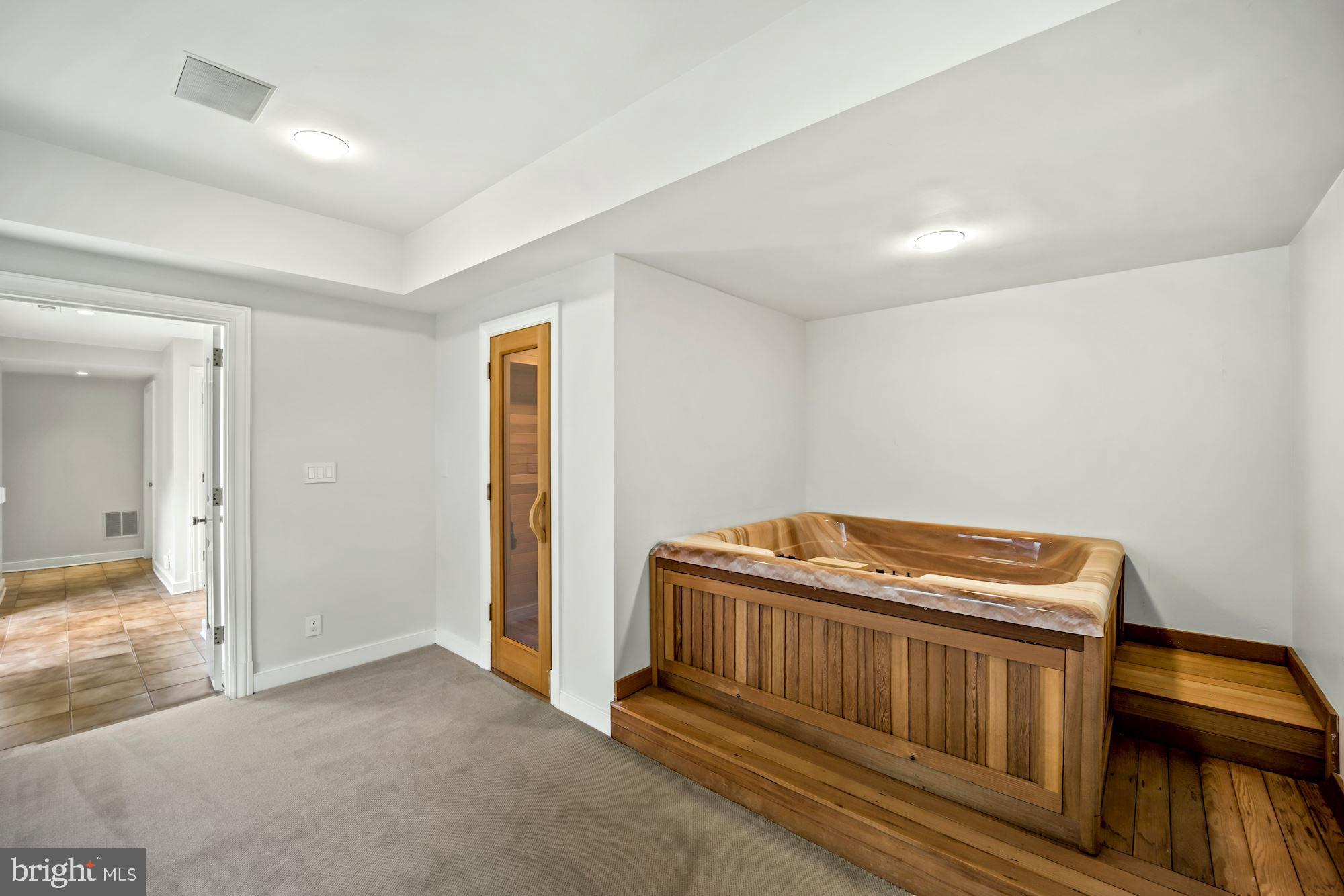 BRADLEY FARMS - Residential