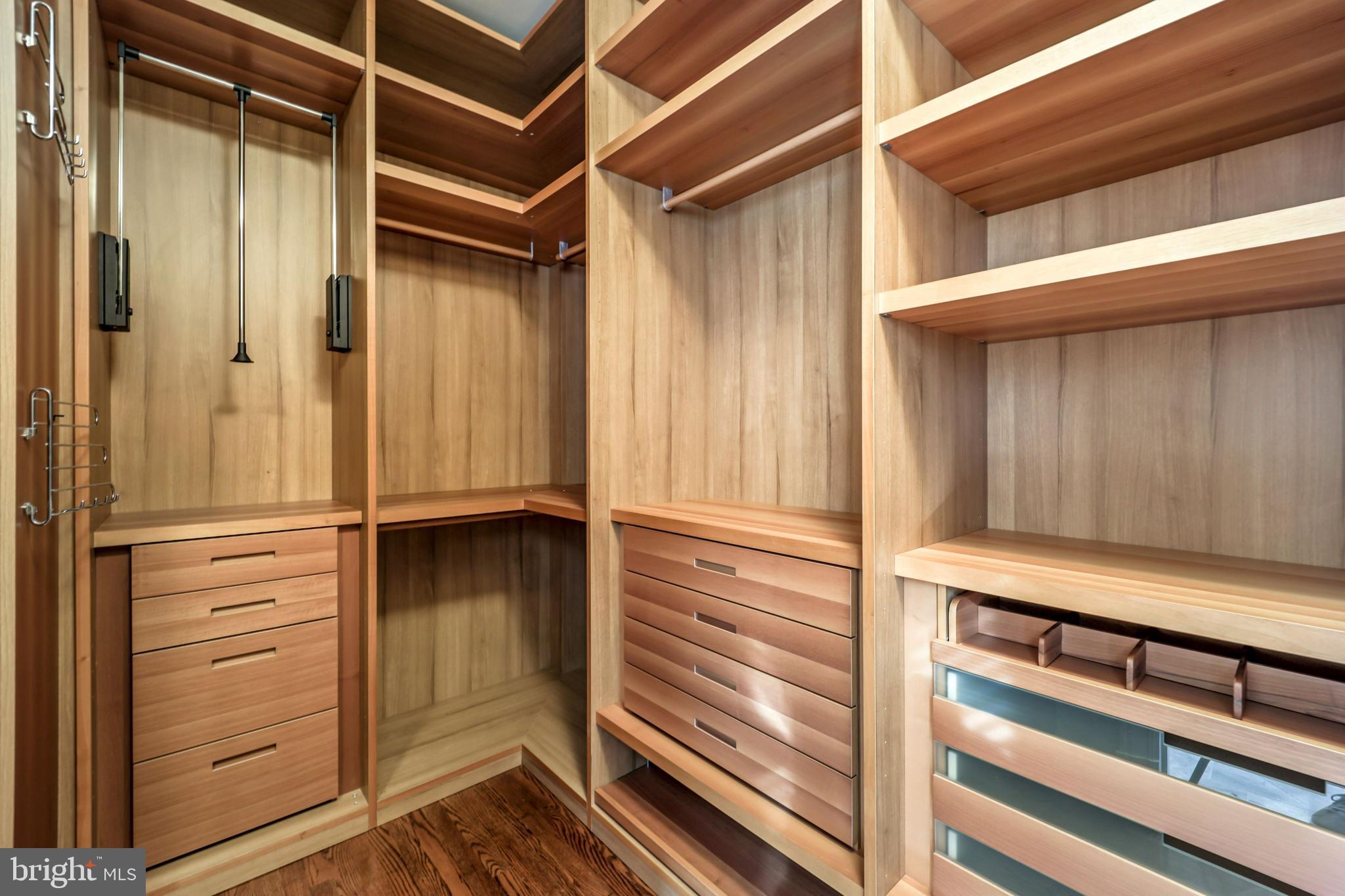 BRADLEY FARMS - Residential