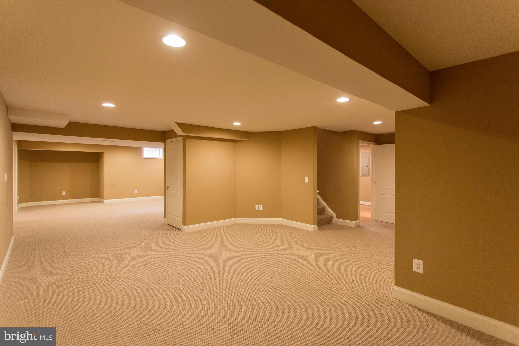 DOMINION VALLEY COUNTRY CLUB - Residential
